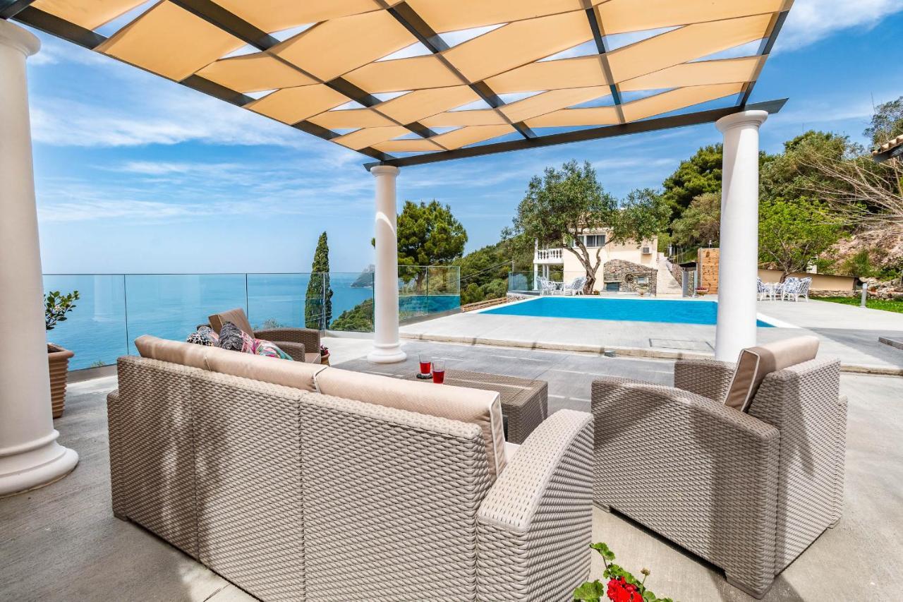 Ocean View - Luxury Villa Nefeli Kontogialos Exterior photo
