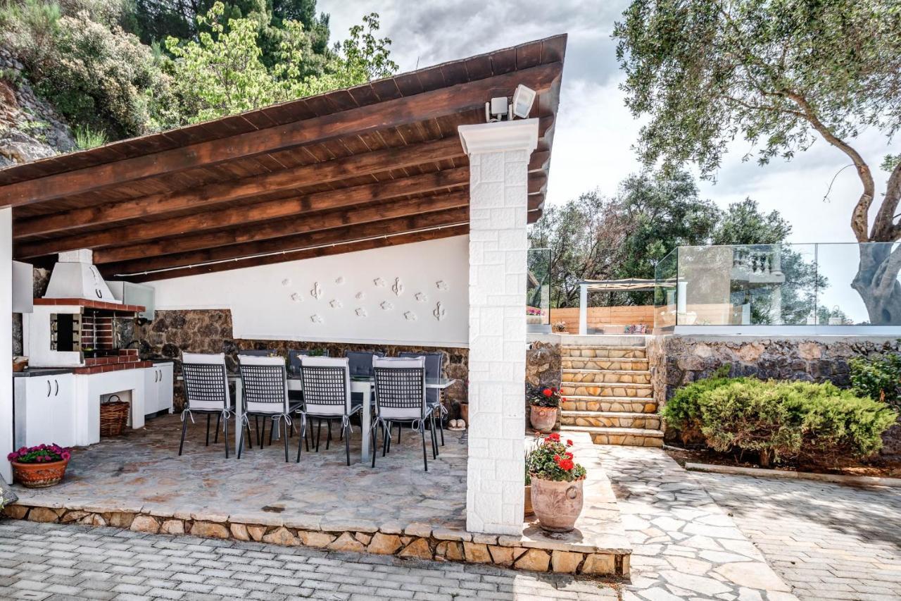 Ocean View - Luxury Villa Nefeli Kontogialos Exterior photo